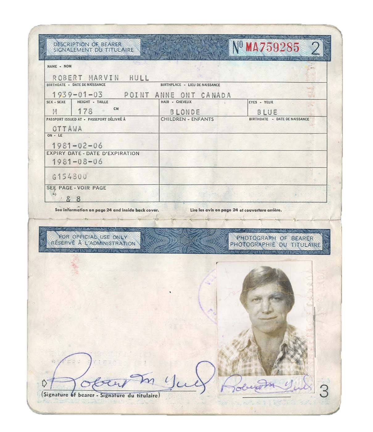 Bobby Hull's Canadian Passport