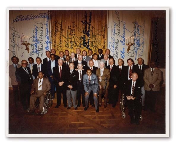 1980's Hall of Famers at the White House Signed Photograph (8x10")