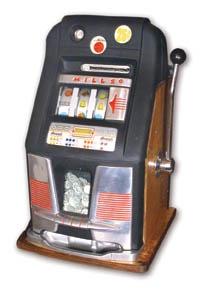 Two Mills Hi-Top Twenty-Five Cent Slot Machine