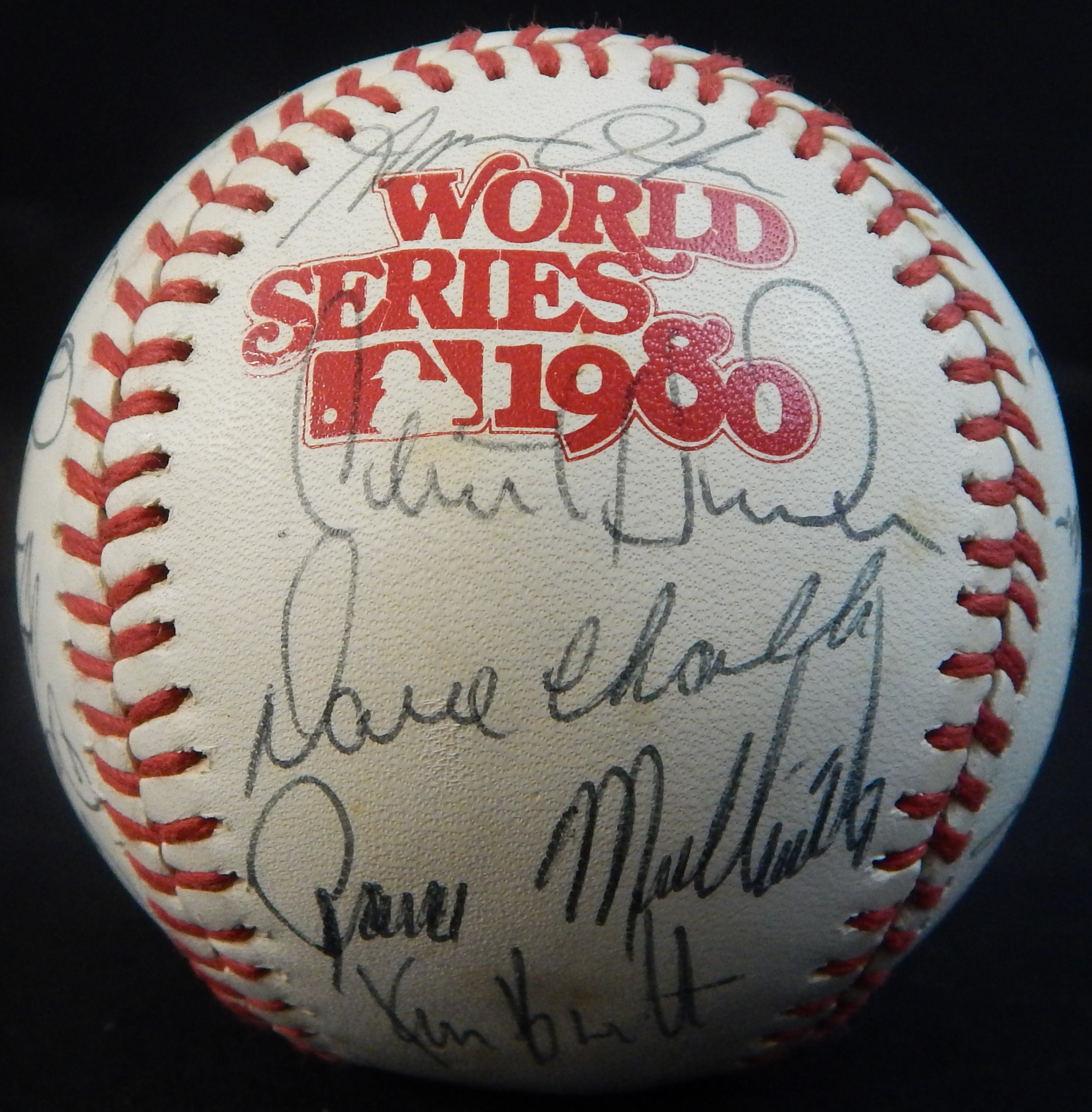 Baseball Autographs - 1980s Kansas City Royals Team Signed Baseball with Brett