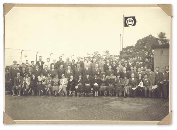 - 1934 Tour of Japan Presentational Photograph (5.5x8”).