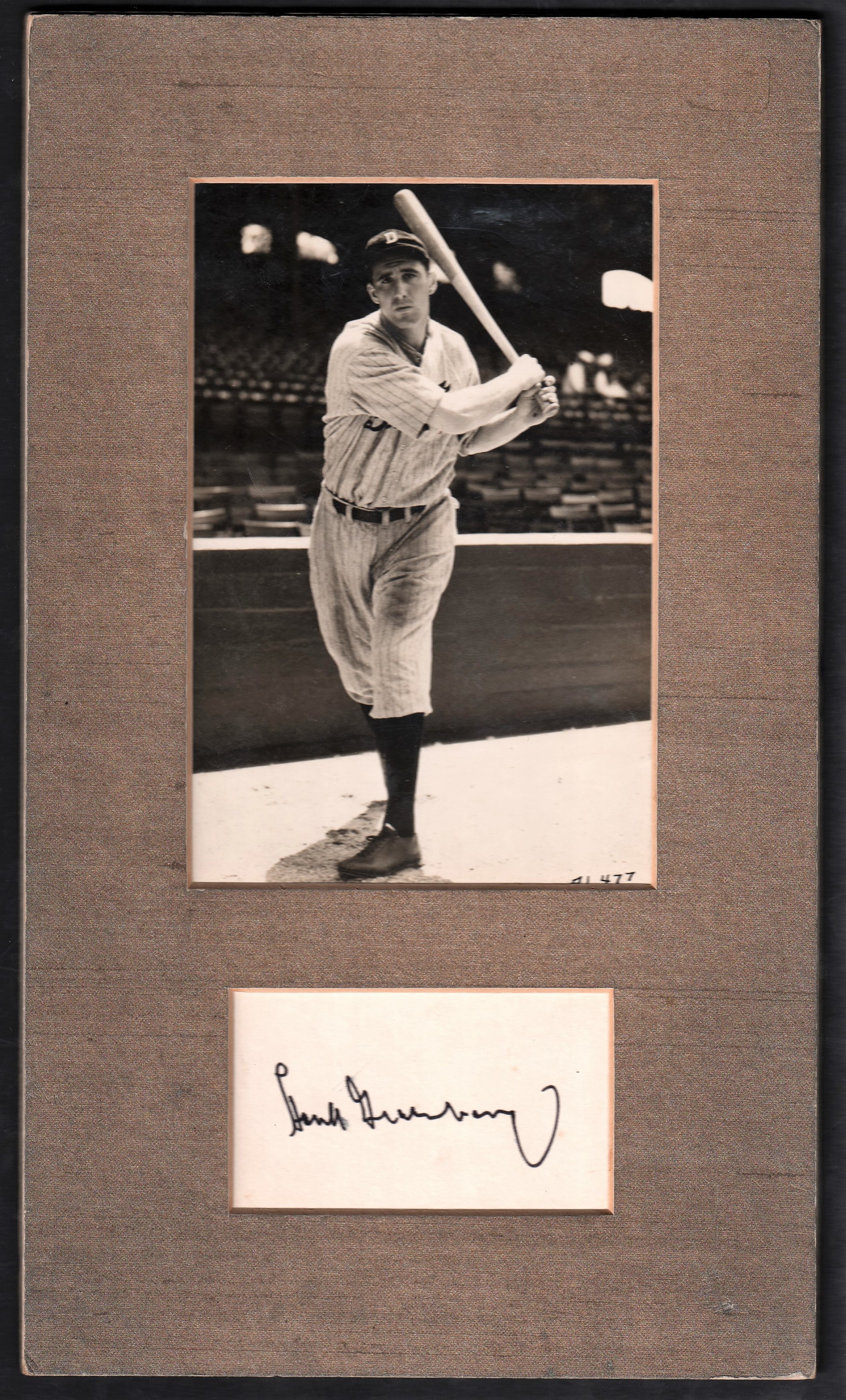 Baseball Autographs - Hank Greenberg Signed 3x5 Card Mounted with Photo