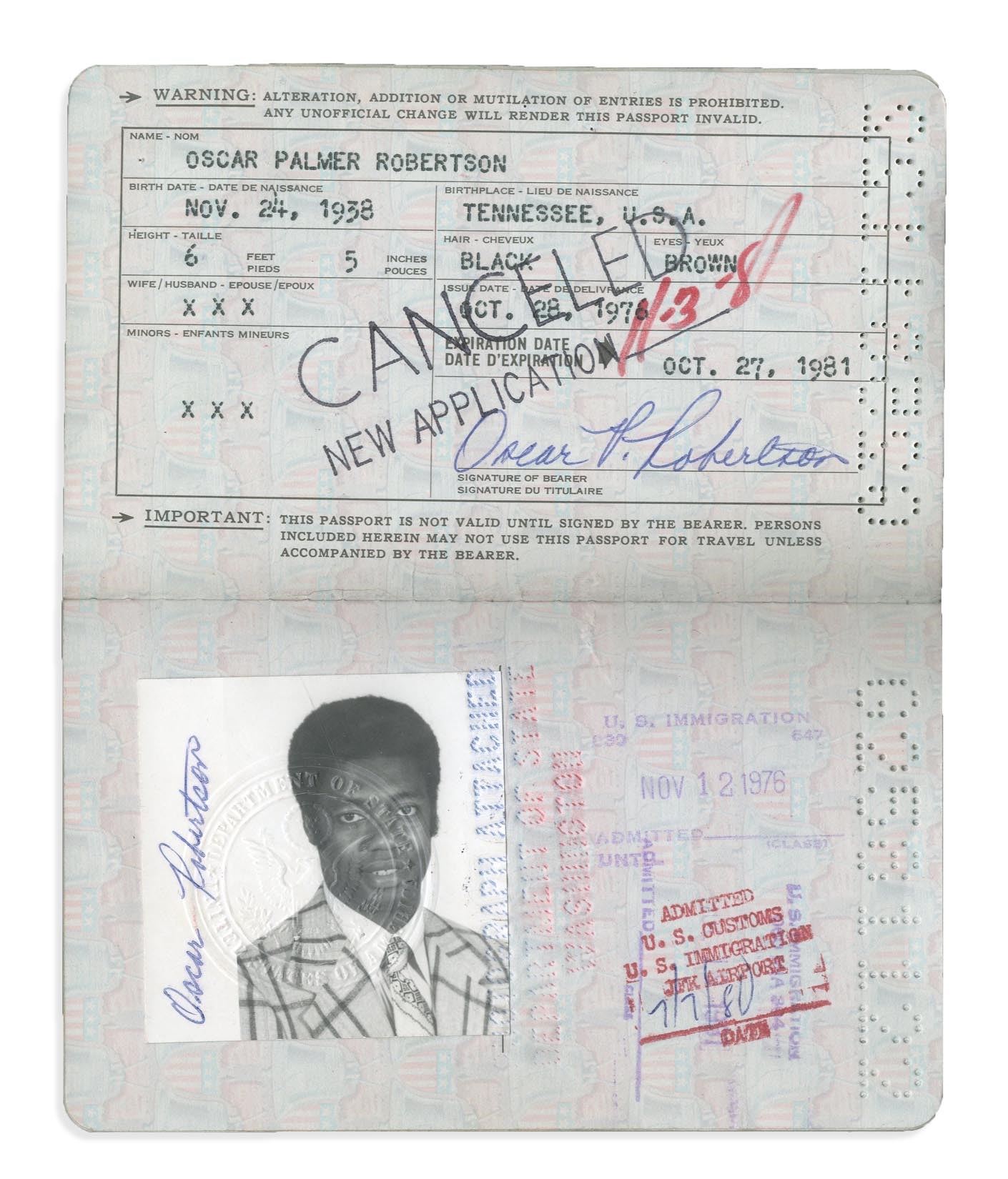 - Oscar Robertson Signed United States Passport (PSA)