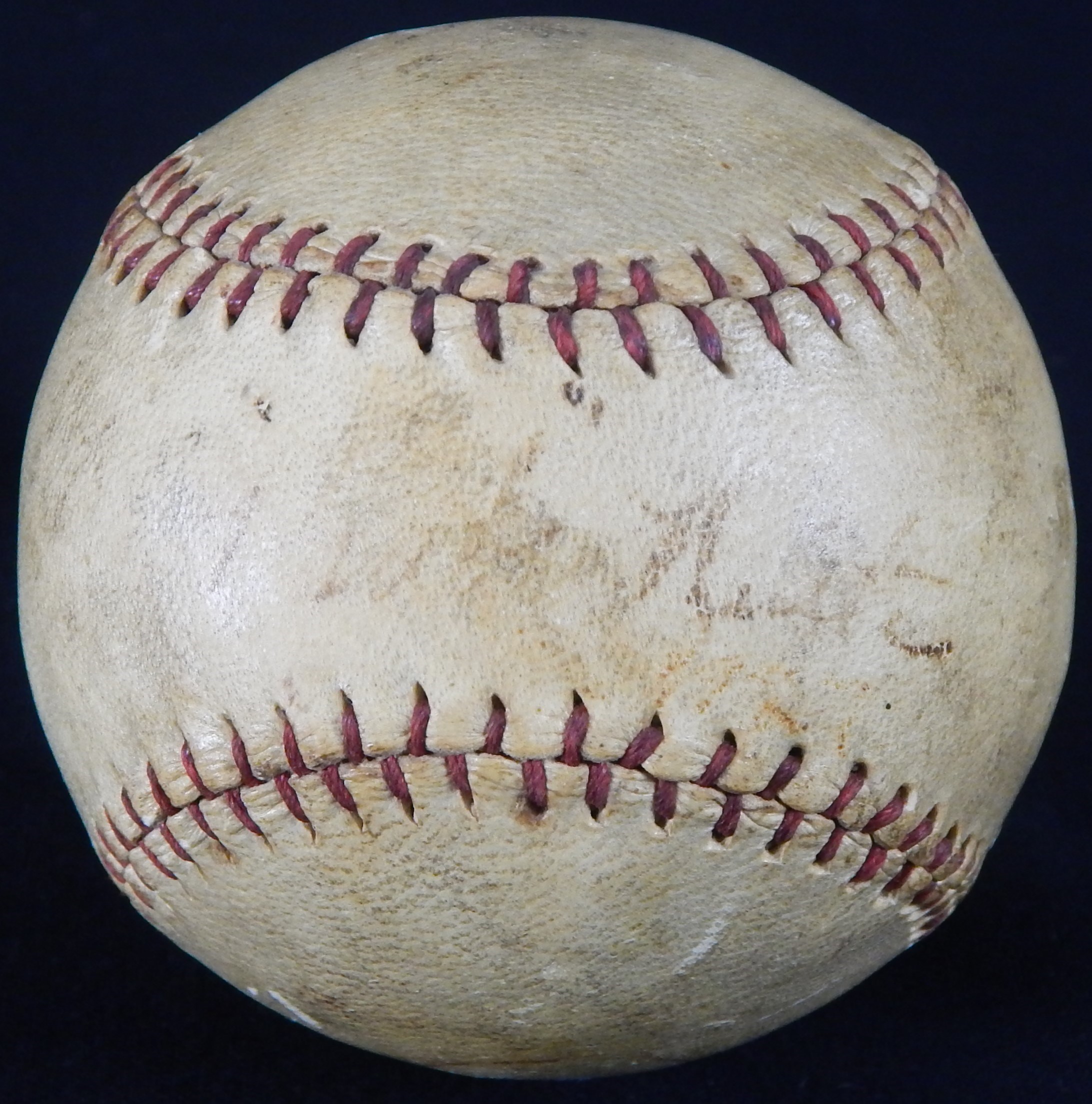 Baseball Autographs - Babe Ruth Single Signed Baseball (Low Grade)