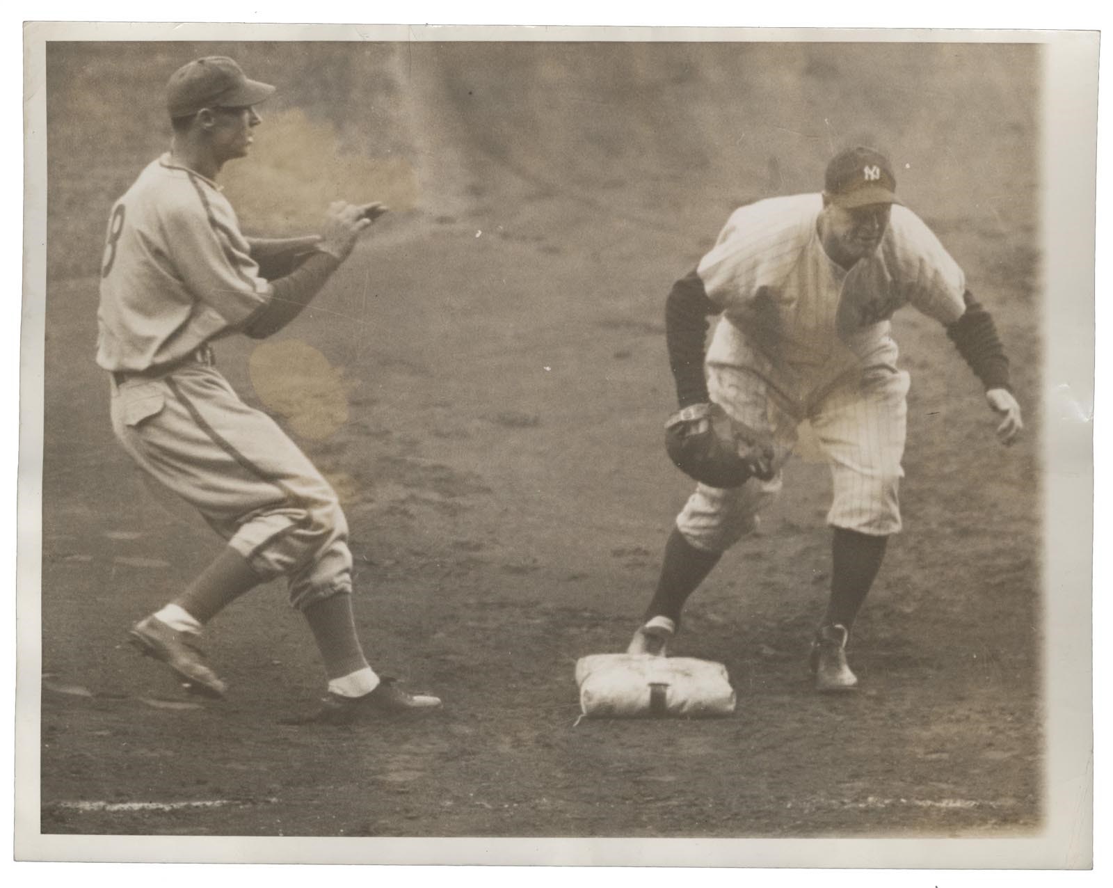 - Lou Gehrig 1938 World Series Type 1 Photo