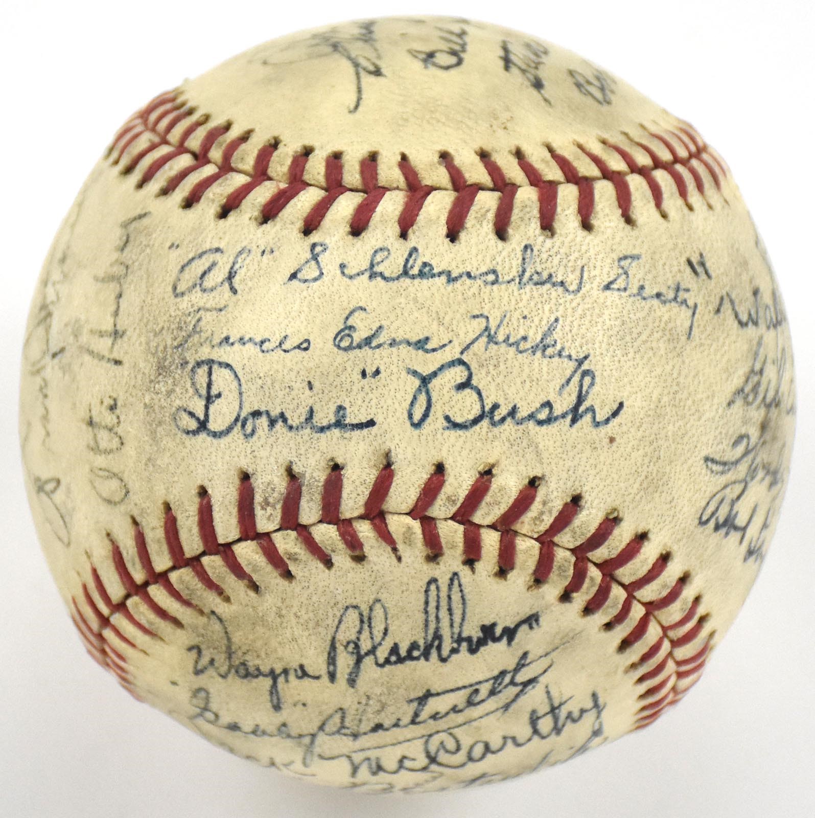 Baseball Autographs - 1942 Indianapolis Indians Team Signed Baseball with Gabby Hartnett and Donnie Bush