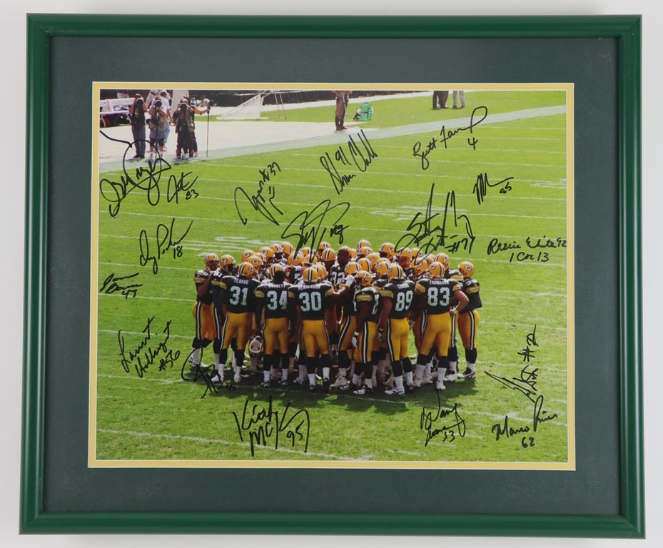 - 1996 World Champion Green Bay Packers Team Signed Photograph w/Favre & White