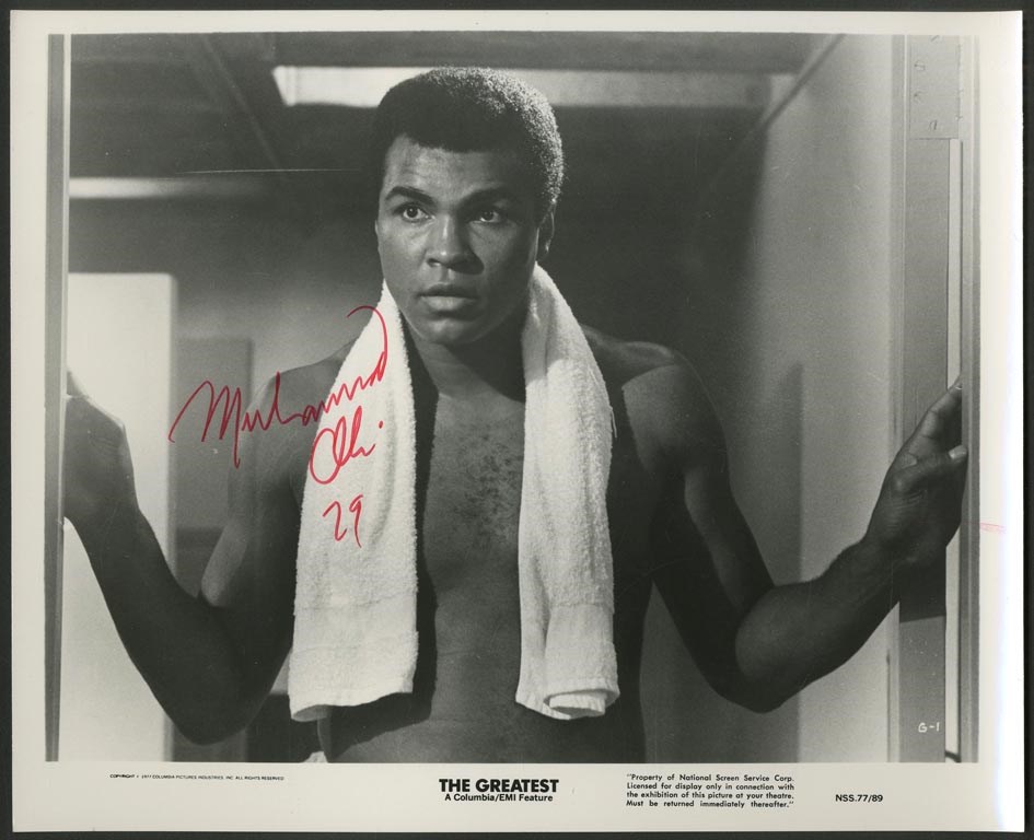 - Muhammad Ali Vintage Signed "The Greatest" Photo SGC
