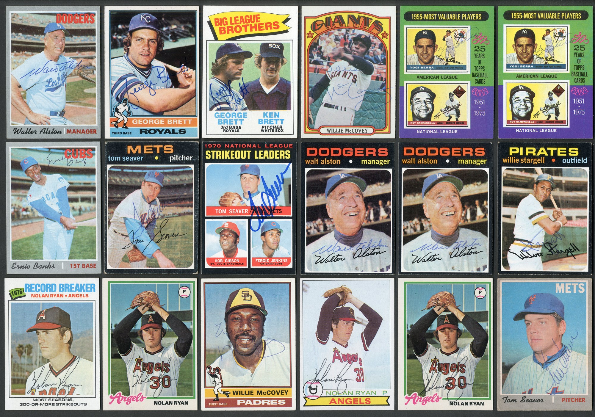 Massive 1970s Topps Hall of Famer Signed Collection (700+)