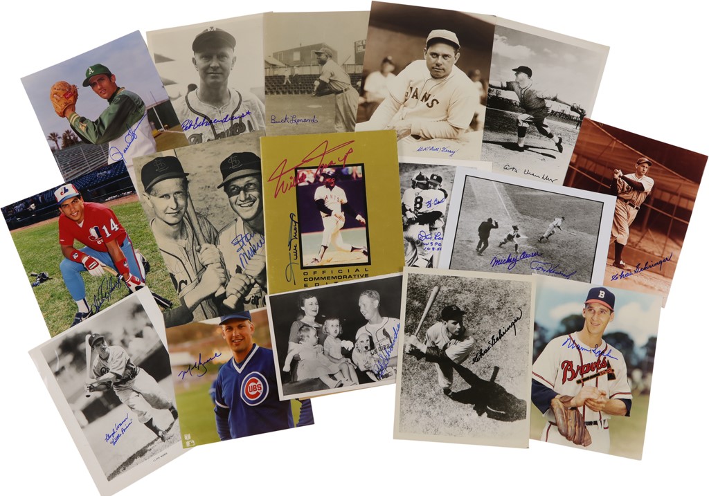 Baseball Autographs - MLB Signed Photograph Collection (800+)