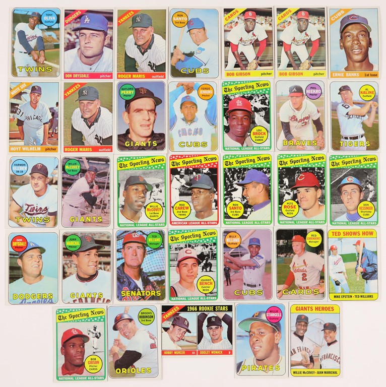 - 1966 and 1969 Topps Baseball Stars Hoard (33)