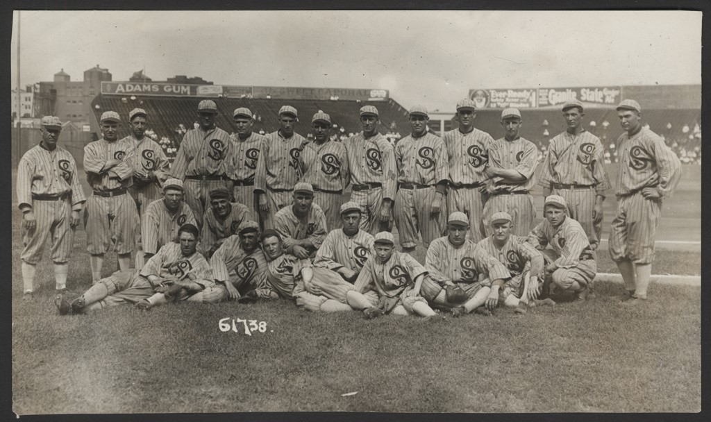 - Spectacular 1917 World Champion Chicago White Sox Team Photo w/Joe Jackson & the Eight Men Out PSA Type I