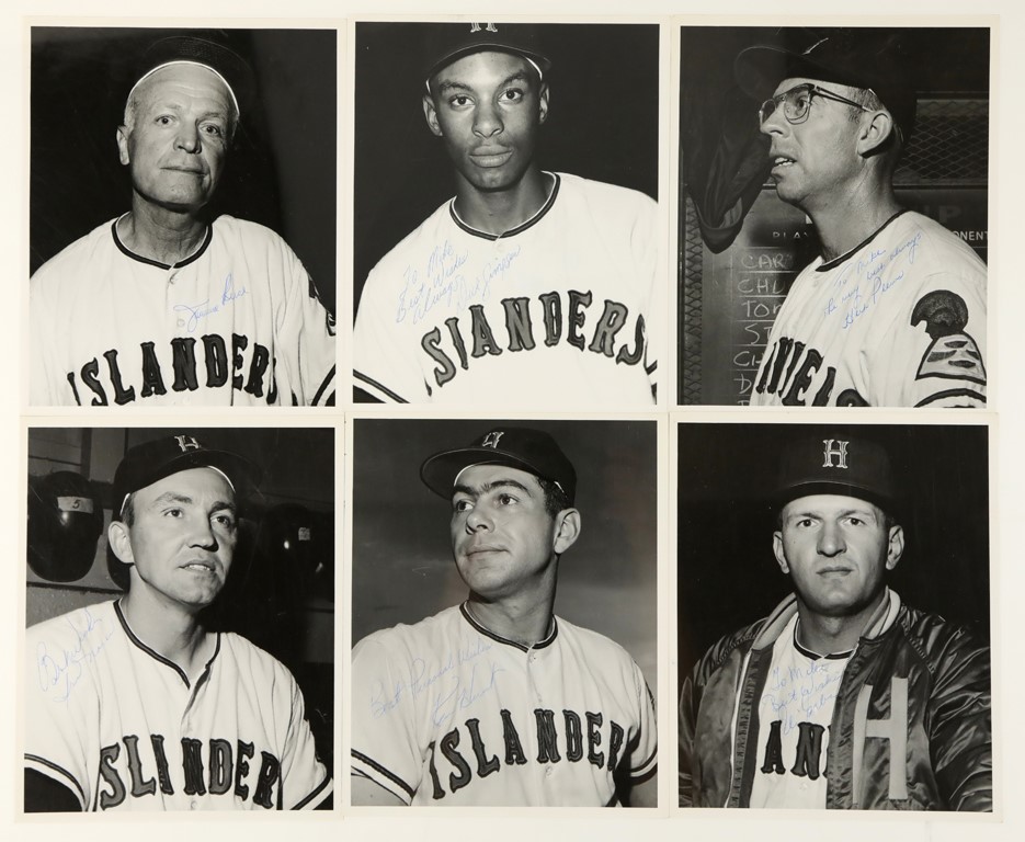- Circa 1963 Hawaiin Islanders Team Photos with Autographs (27)