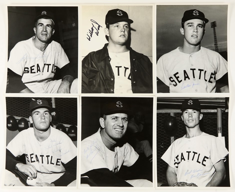 Baseball Autographs - Circa 1962 Seattle Rainiers Team Publicity Photos with Autographs (35)
