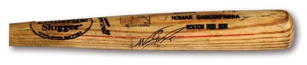 Bats - 2000 Nomar Garciaparra Game Used Bat (33")