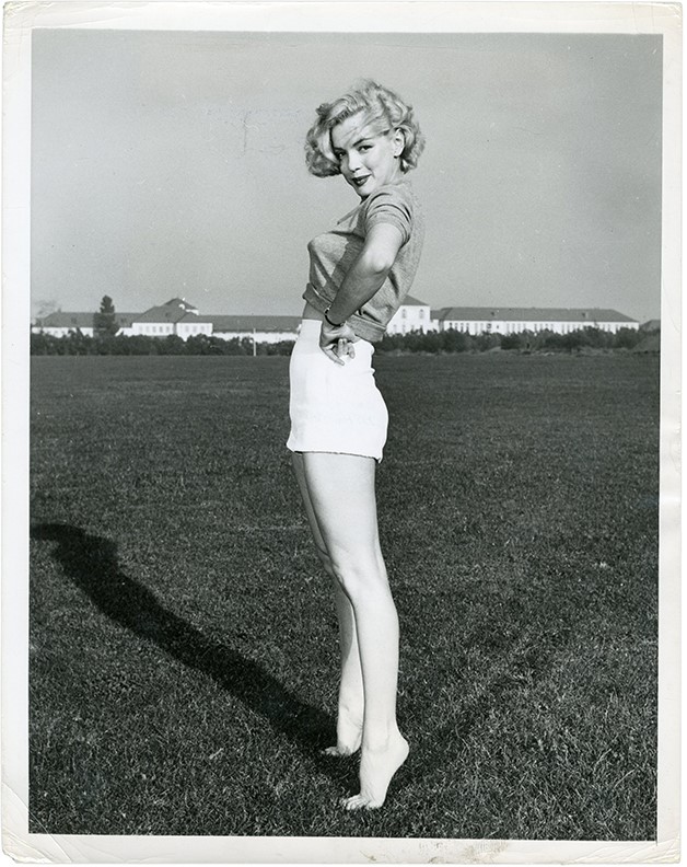 - Marilyn Monroe Photograph by Dave Cicero (PSA Type I)