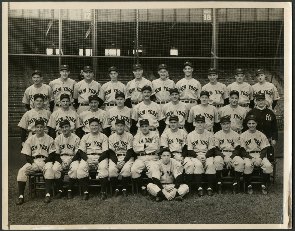 - 1938 New York Yankees Team Photograph