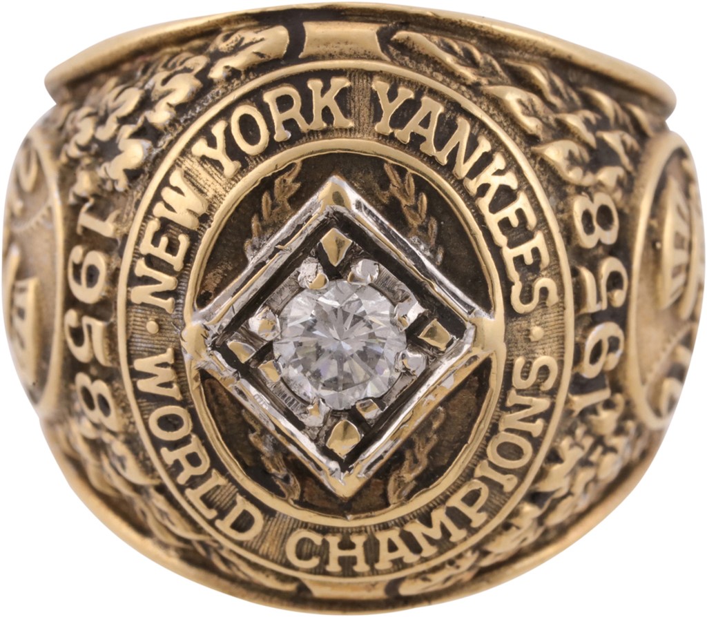 Sports Rings And Awards - 1958 Elston Howard New York Yankees World Championship Ring