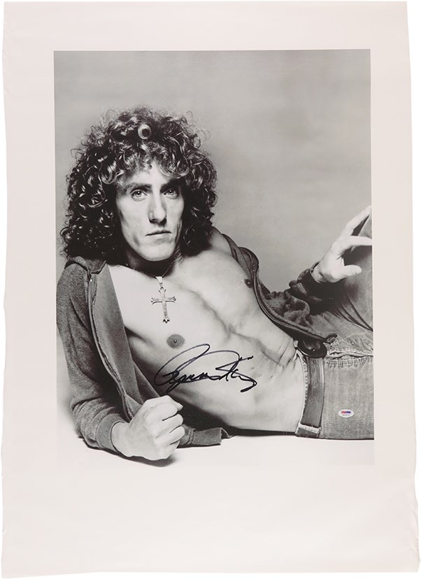Rock And Pop Culture - Roger Daltrey "The Who" Signed Photograph on Canavas (PSA)