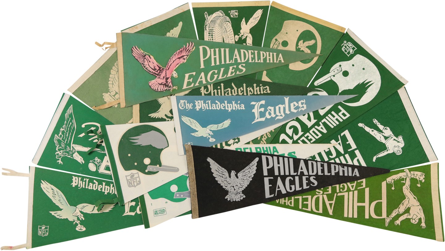 - Vintage Philadelphia Eagles Pennant Collection (16)