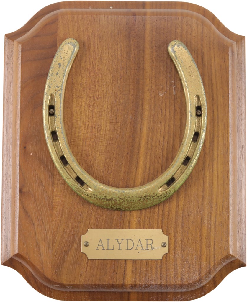 Horse Racing - Alydar Stallion Shoe