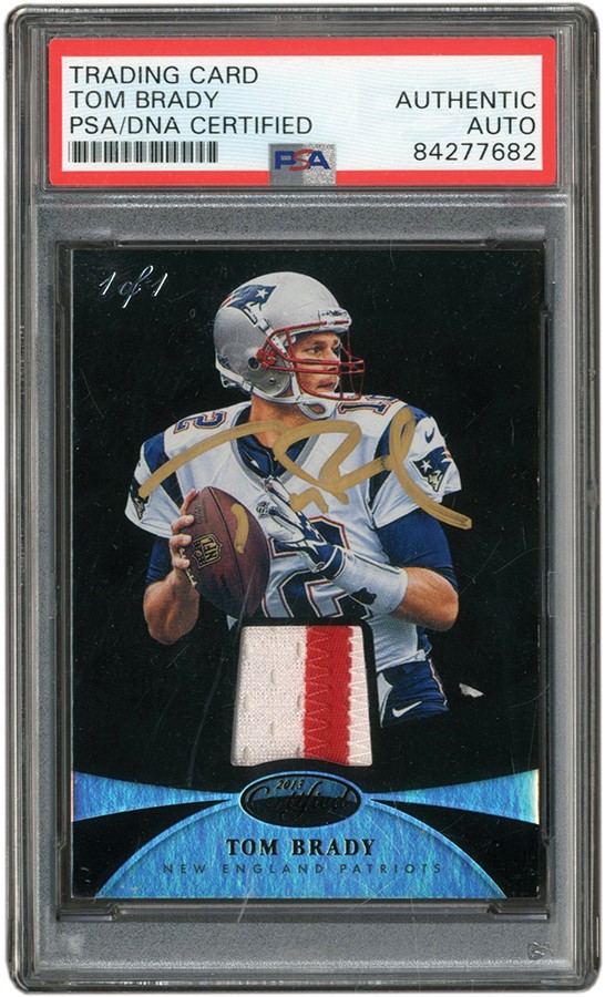 Tom Brady – Authentic Game-Worn Jersey Card