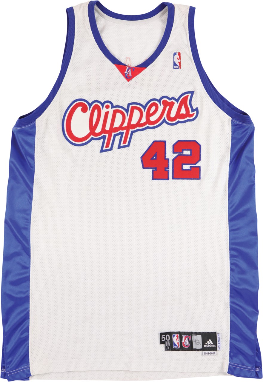 - 2006-07 Elton Brand Los Angeles Clippers Game Worn Jersey (Photo-Matched to Multiple Games)