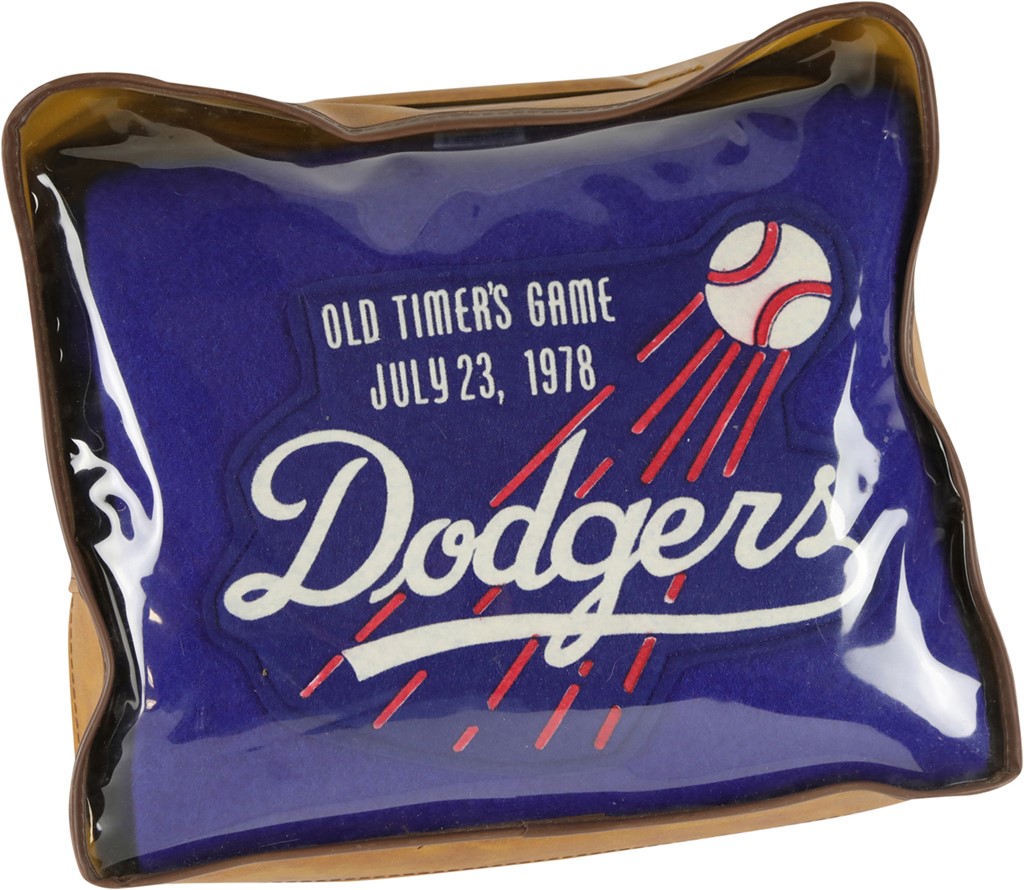 - 1978 Los Angeles Dodgers Old Timers Day Blanket