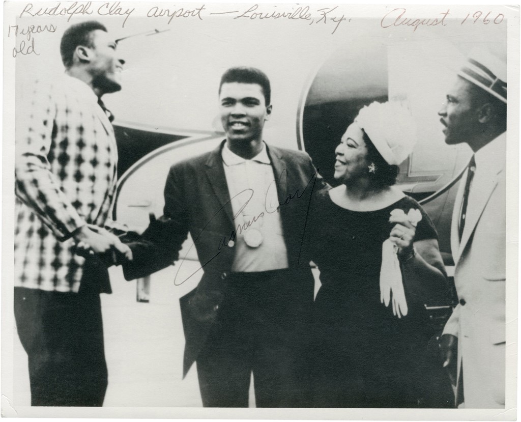 Muhammad Ali & Boxing - 1960 Cassius Clay Signed Photograph (PSA)
