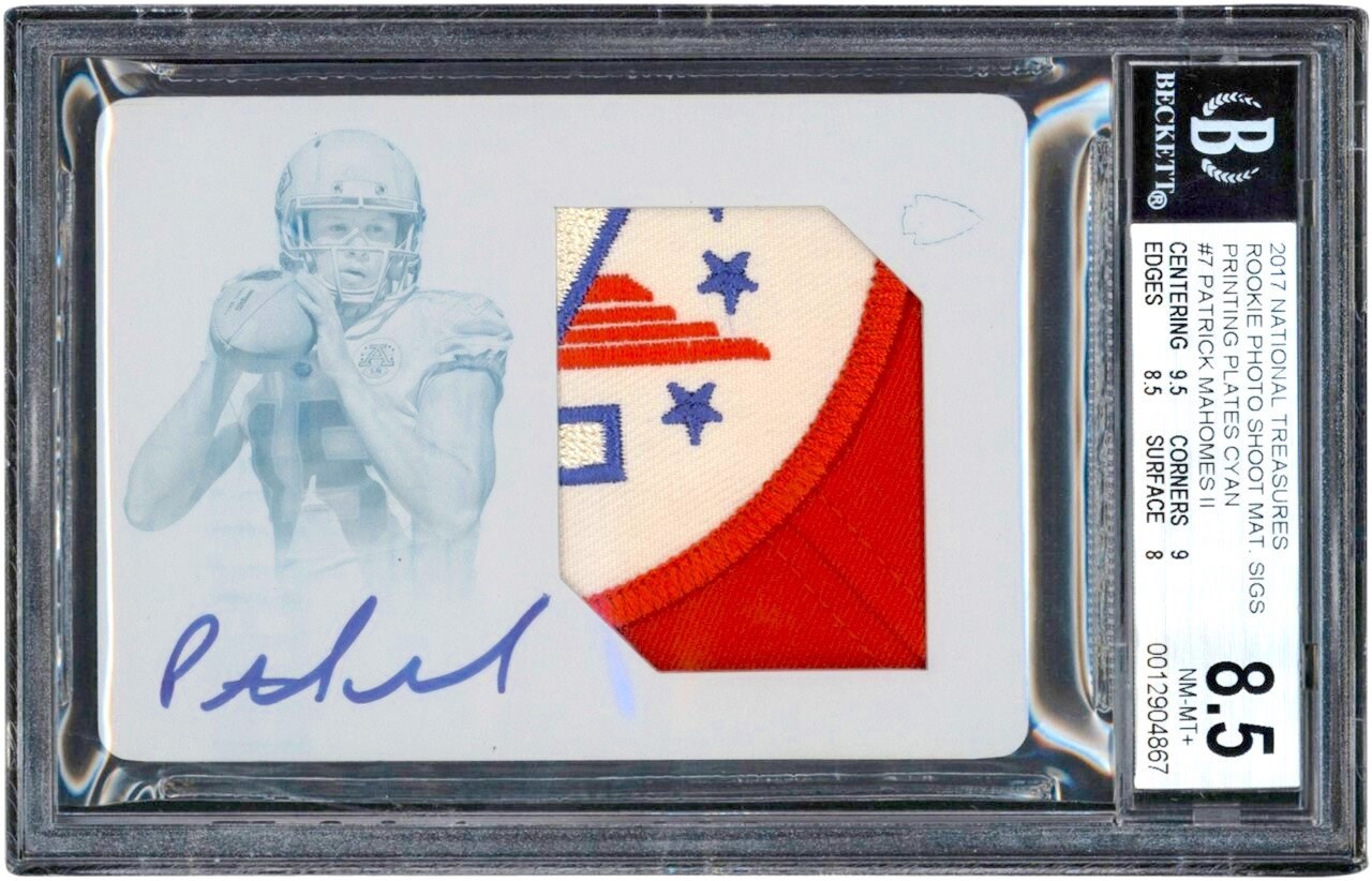 2017 National Treasures Rookie Material Signatures #7 Patrick Mahomes "1/1" Logo Patch Autograph Printing Plate BGS NM-MT+ 8.5 - 10 Auto