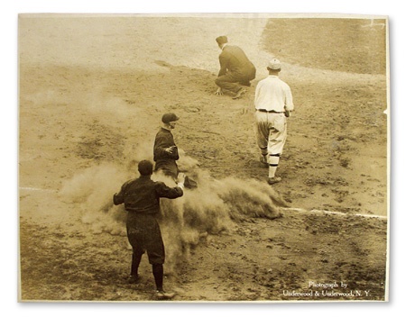 Baseball Photographs - 1914 World Series Oversized Photograph (10.5x13.5”)