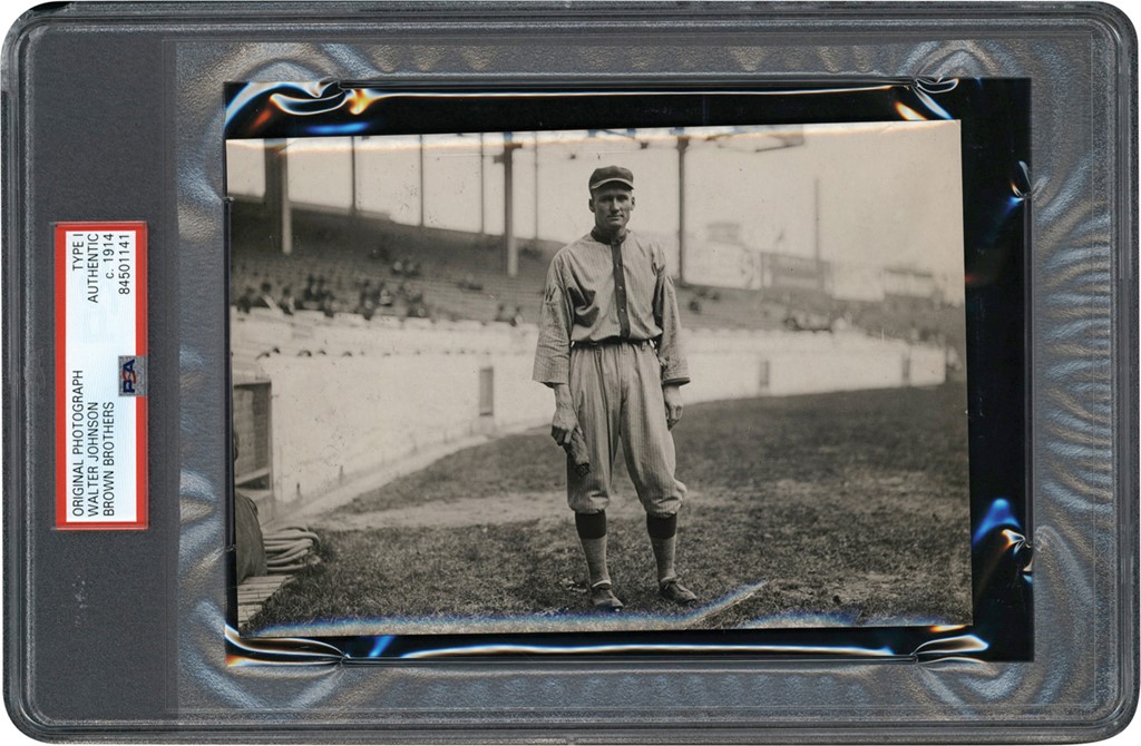- Circa 1914 Walter Johnson Photograph (PSA Type I)