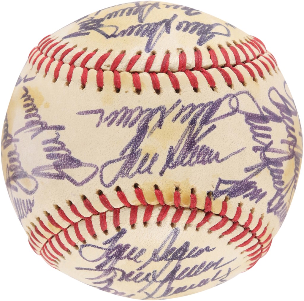 - Baseball Signed 34 Times by Tom Seaver (PSA)