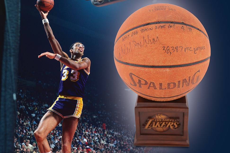 Basketball - areem Abdul-Jabbar Record Setting 38,387th NBA Point Basketball (Abdul-Jabbar Letter)