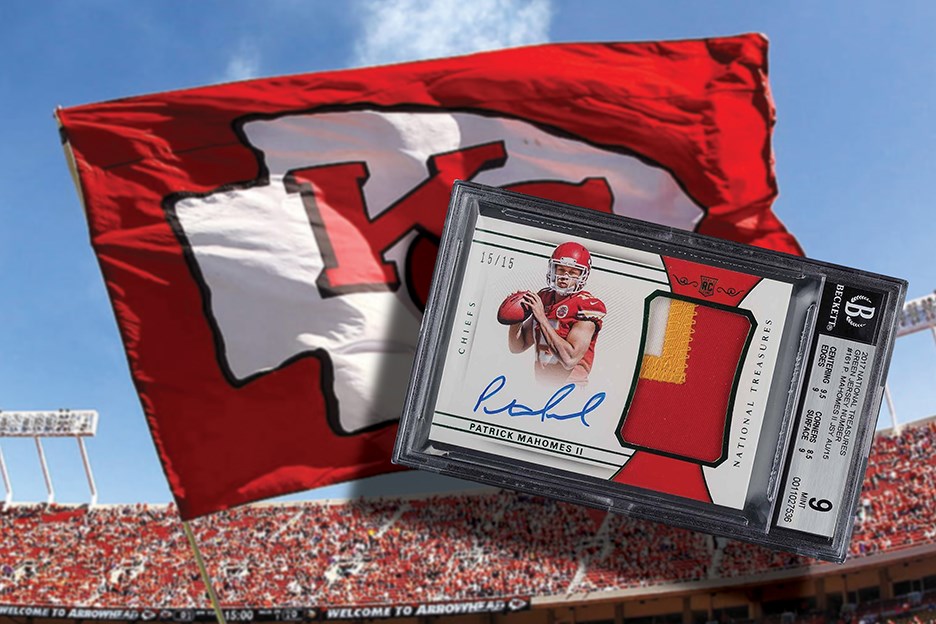 Football Cards - 017 Panini National Treasures Green #161 Patrick Mahomes RPA Rookie Patch Autograph - Jersey Number 15/15! BGS MINT 9 - Auto 10