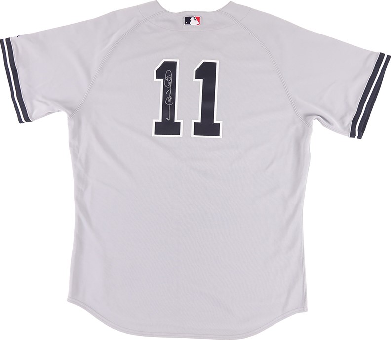 Baseball Equipment - 2005 Gary Sheffield New York Yankees Game Worn Jersey