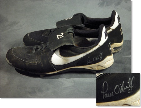NY Yankees, Giants & Mets - 1999 Paul O’Neill Signed Game Used Cleats