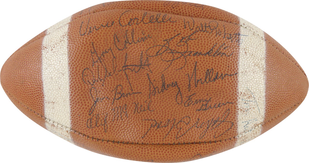 - 1964 Cleveland Browns World  Champions Team Signed Football w/Jim Brown