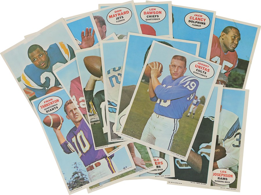 Football Cards - 1968 Topps Football Posters Insert Complete Set (16) w/Unitas and Sayers