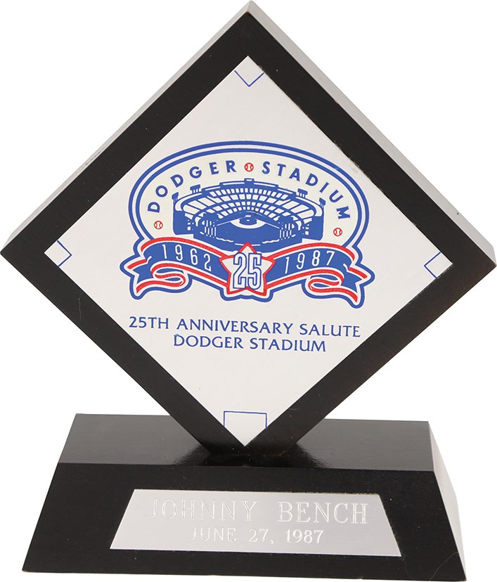 Pete Rose & Cincinnati Reds - Johnny Bench 25th Anniversary of Dodger Stadium Award