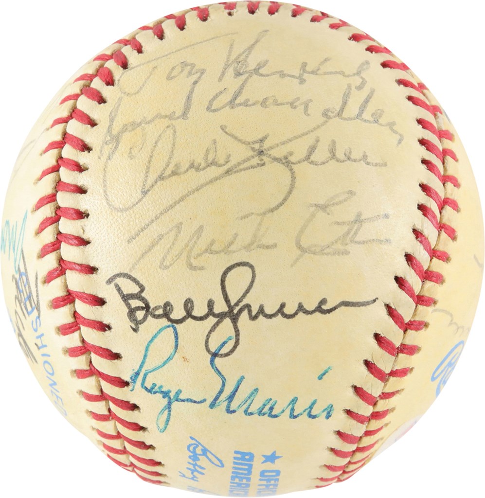 New York Yankee Legends Multi Signed Baseball w/Joe DiMaggio & Roger Maris (PSA)