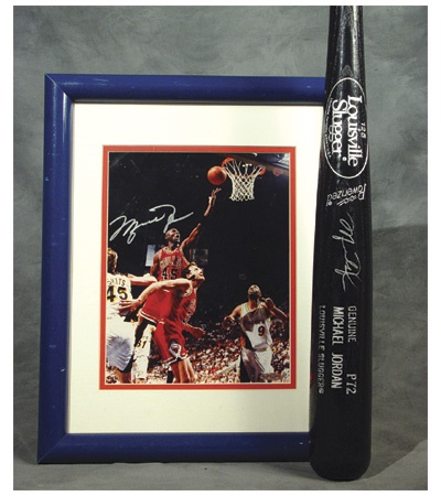 Basketball - Michael Jordan Signed Photograph & Bat (34”)