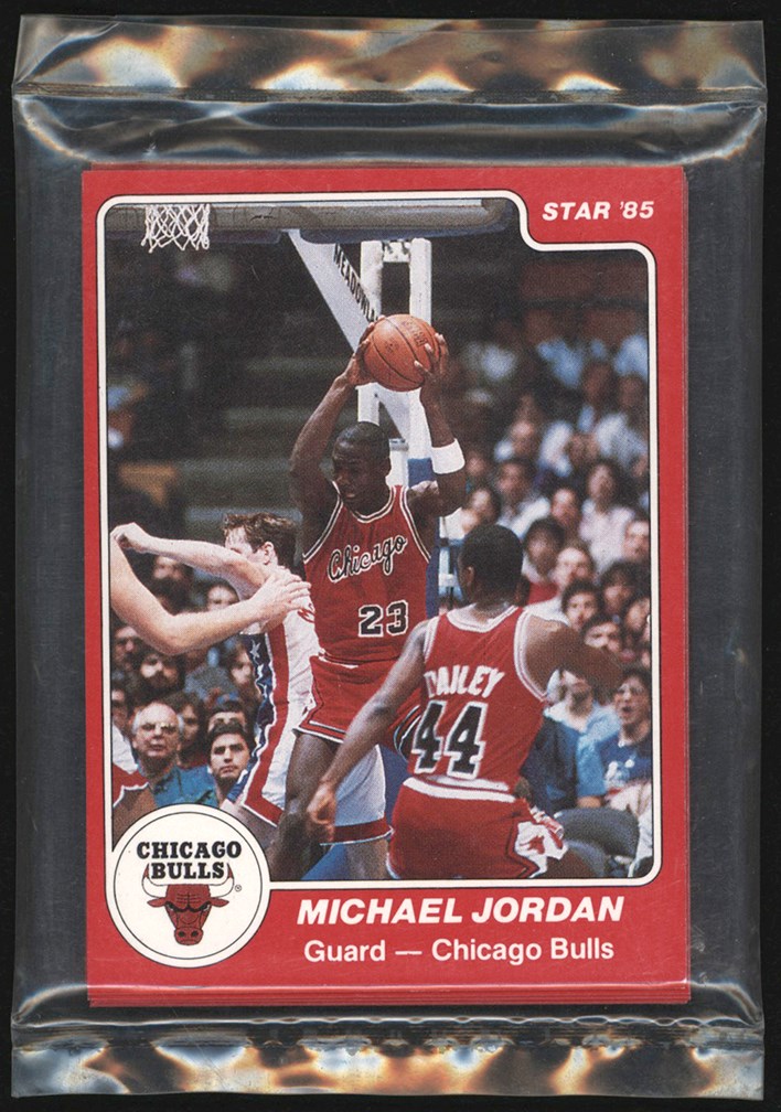 Basketball Cards - 1984-1985 Star Co. Basketball Chicago Bulls Sealed Team Bag w/Michael Jordan #101 Rookie Card