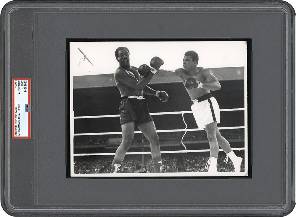 - Muhammad Ali vs. Al Lewis Photograph (PSA Type I)