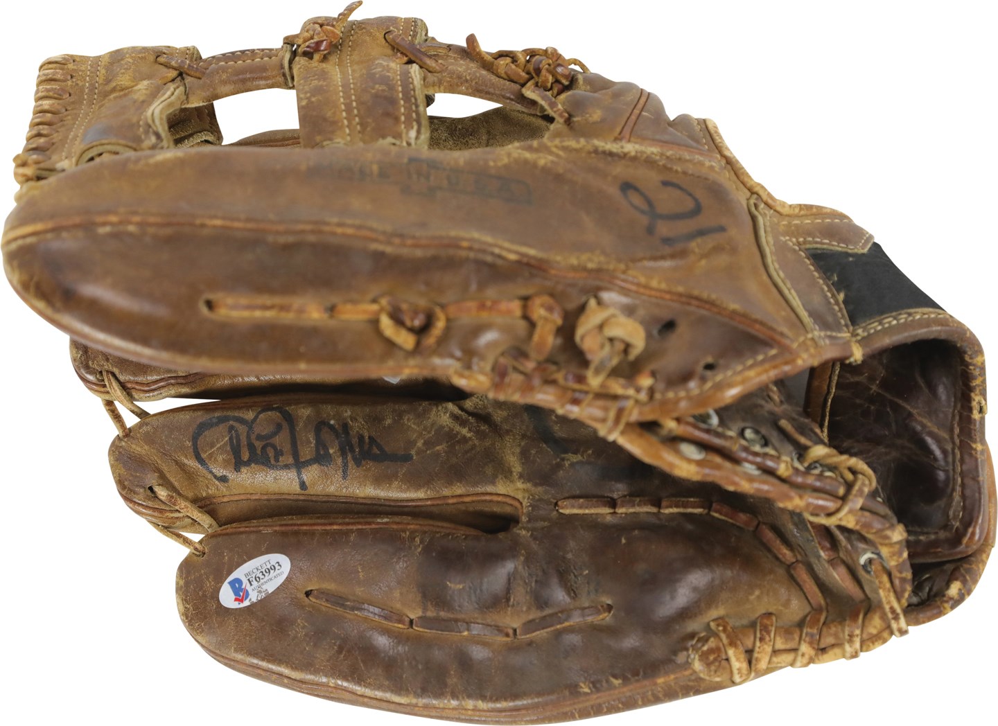 - 1967 Cleon Jones New York Mets Signed Game Used Glove (PSA)