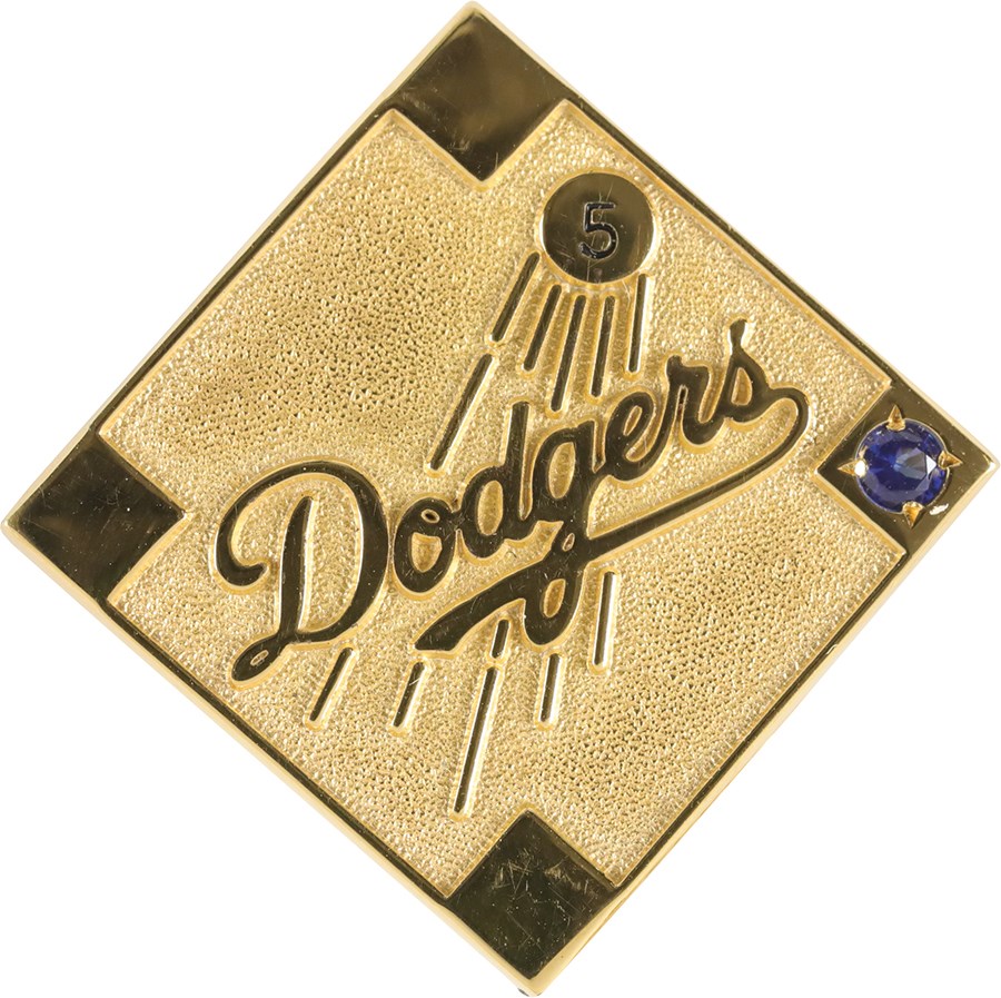 - Los Angeles Dodgers 5-Year Service Award Tie Tack