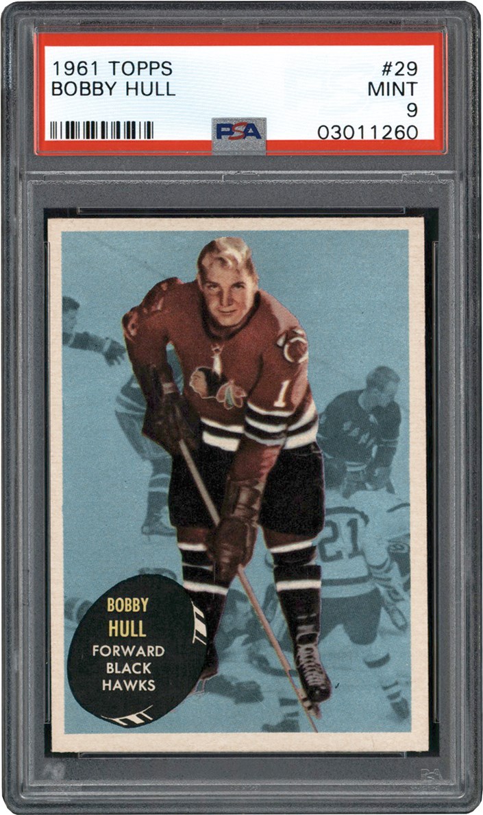 - 1961 Topps Hockey #29 Bobby Hull PSA MINT 9