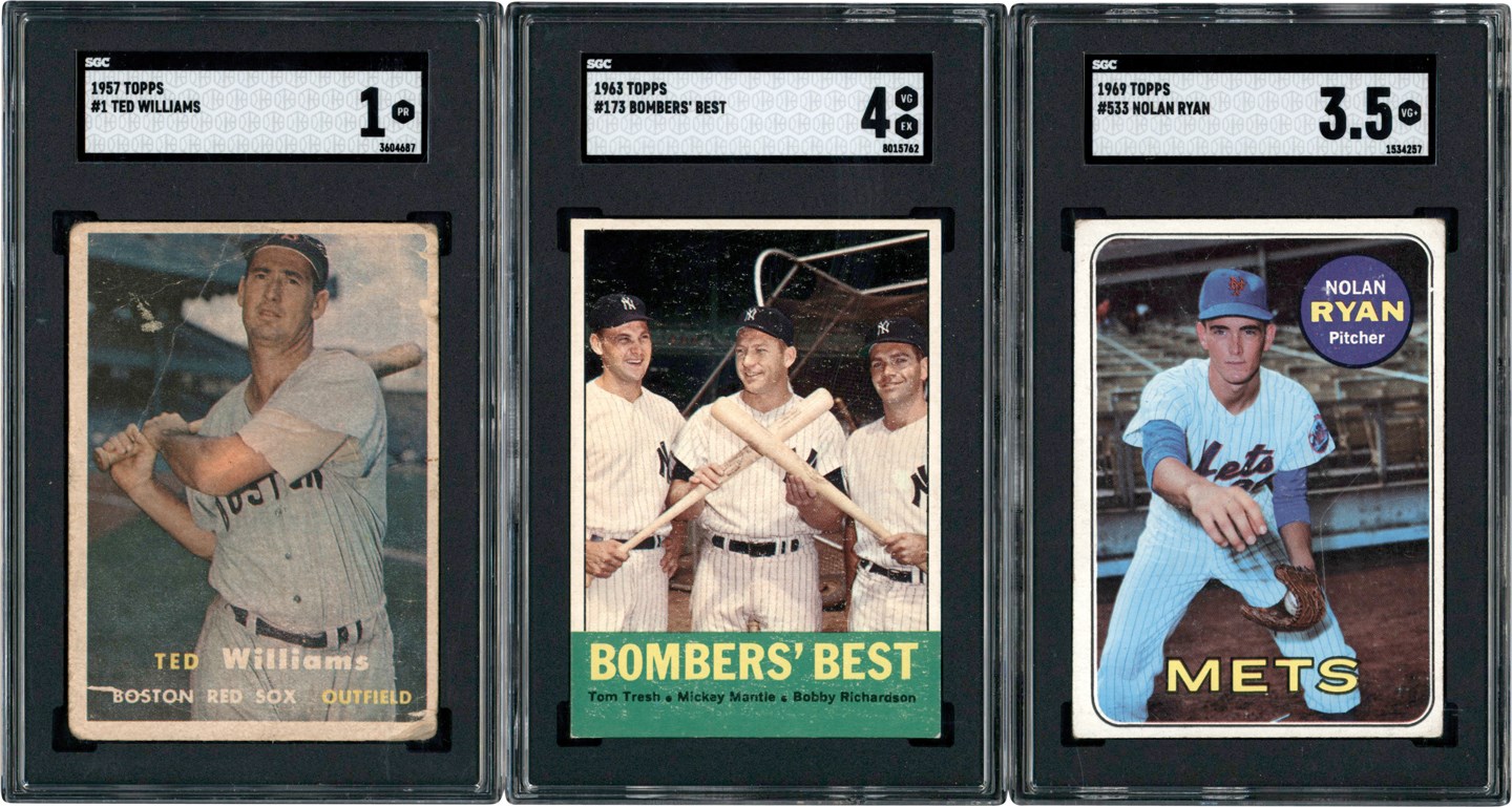 - 1957-1981 Topps Hall of Fame Collection w/Mantle, Aaron & Mays (29)