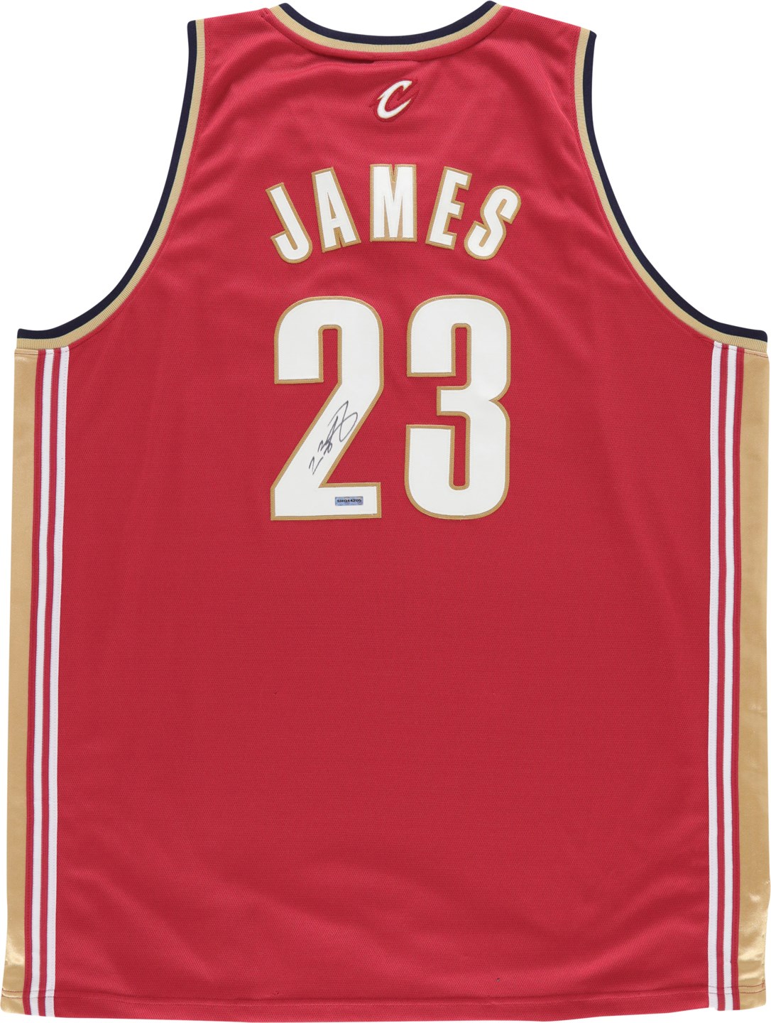 - LeBron James Cleveland Cavaliers Signed Jersey (UDA)