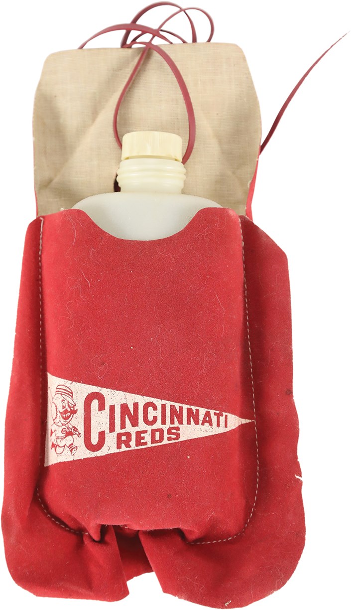 - Rare Early 1960s Cincinnati Reds Canteen